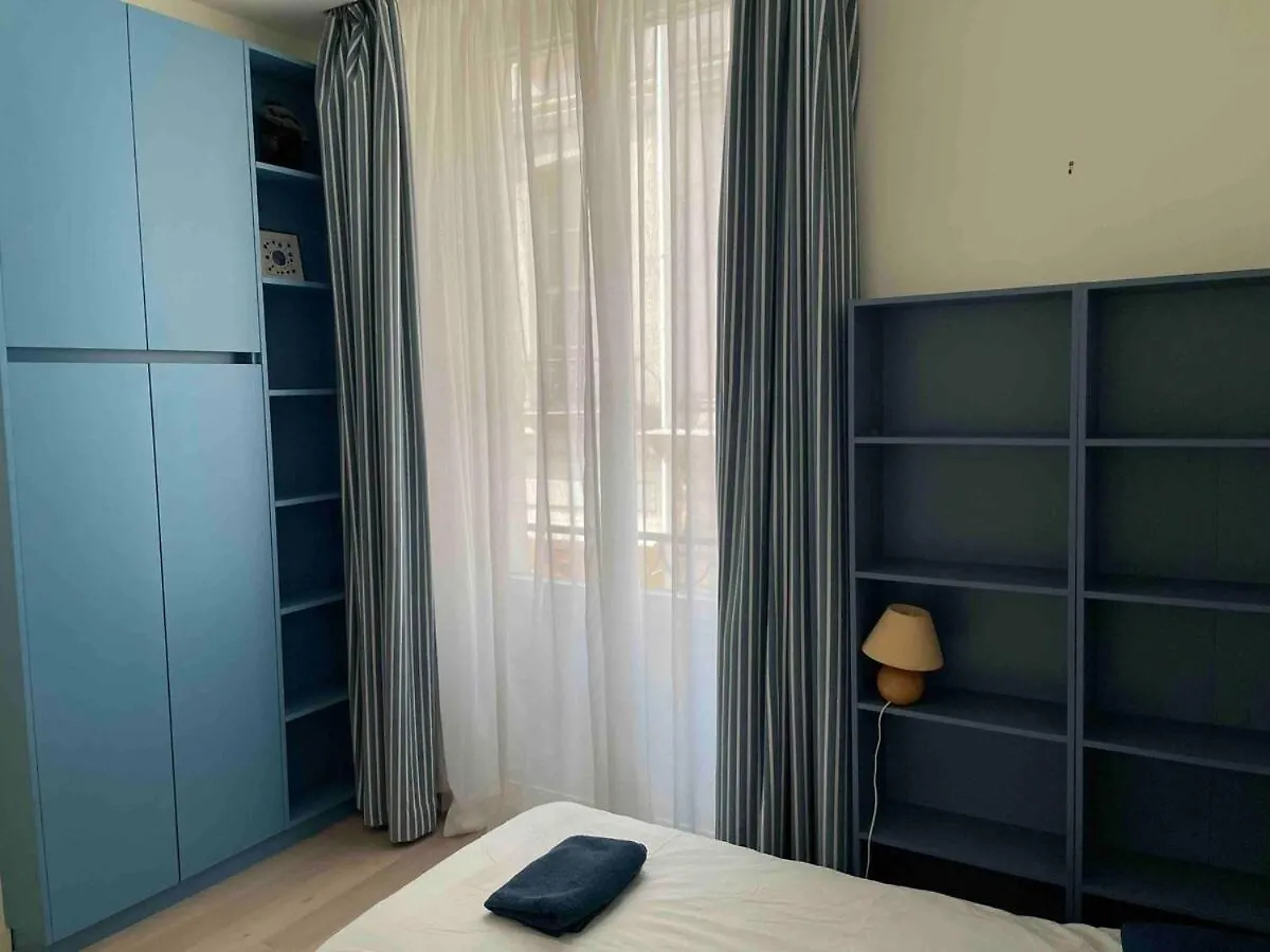 Entire Apartment Jardin Du Luxembourg Paris 0*,  France
