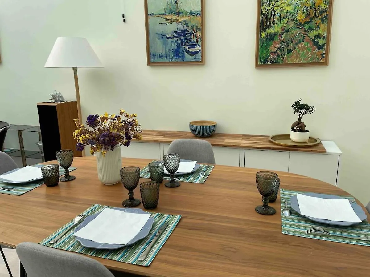 Entire Apartment Jardin Du Luxembourg Paris